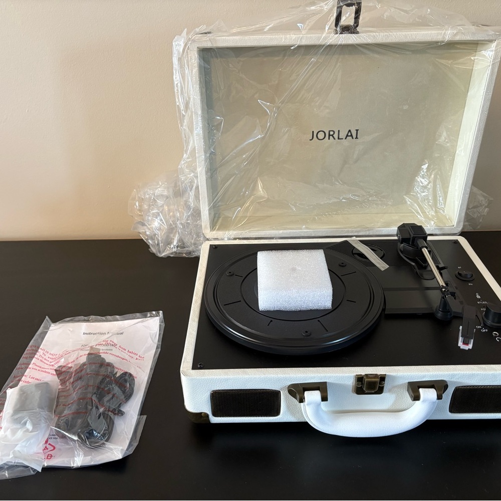 Jorlai vintage turntable NEW